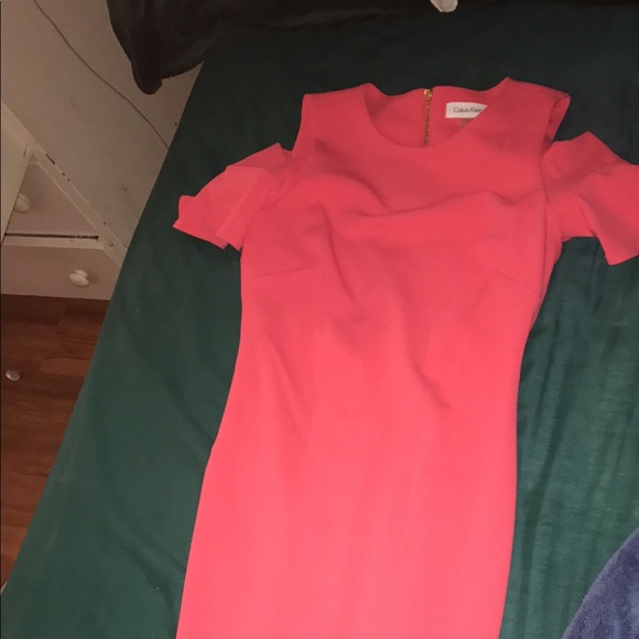 Dress - Picture 1 of 3